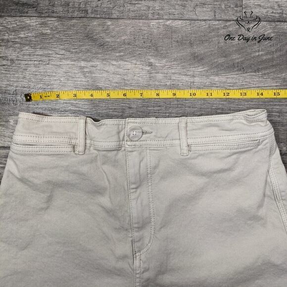 Loft High Waist Denim Shorts Size 4 - Picture 3 of 5